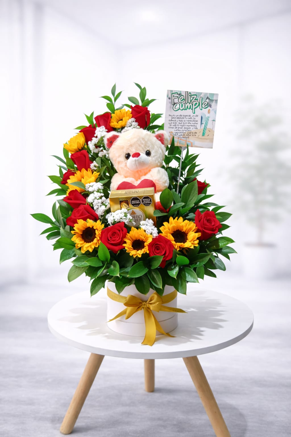 Arreglo Rosas y Girasoles + Mini Oso de Peluche y Chocolates Ferrero X 4 Unidades